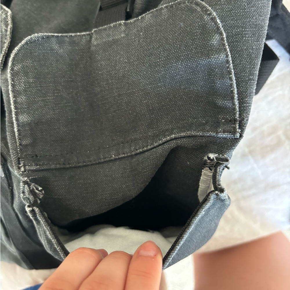 Backpack 🎒 - Picture 4 of 6